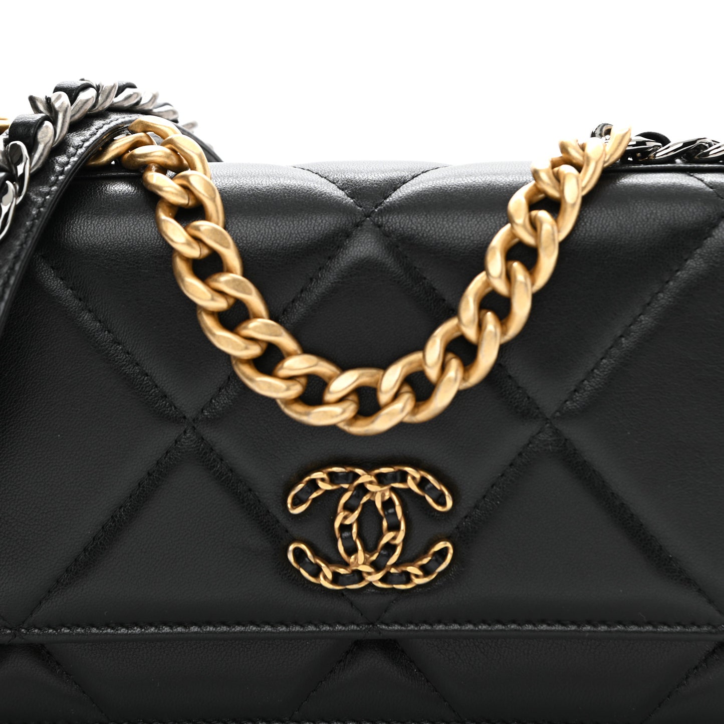Lambskin Quilted Chanel 19 Wallet On Chain WOC Black