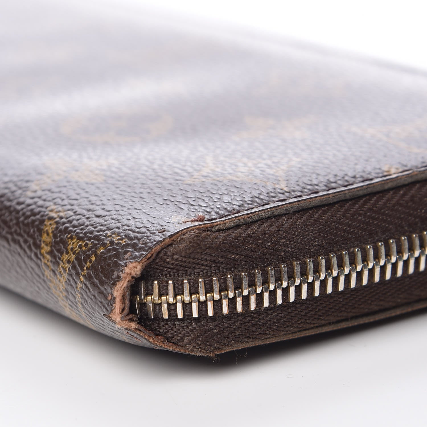 Louis Vuitton Monogram Zippy Wallet 14 of 15