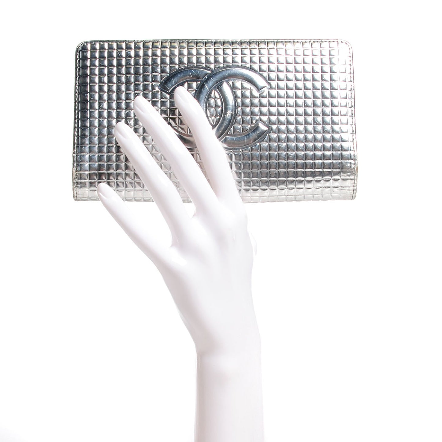 Metallic Calfskin Embossed CC Yen Wallet Silver