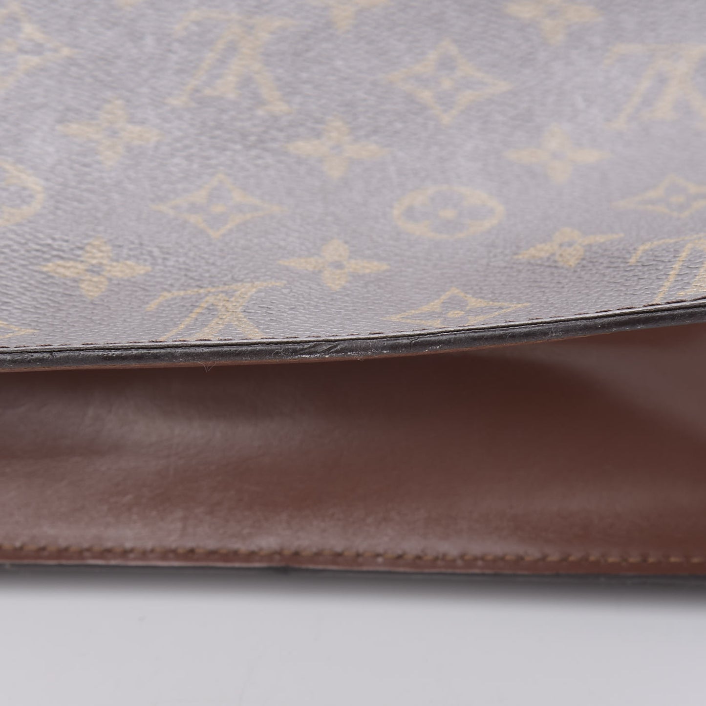 Monogram Monceau 28