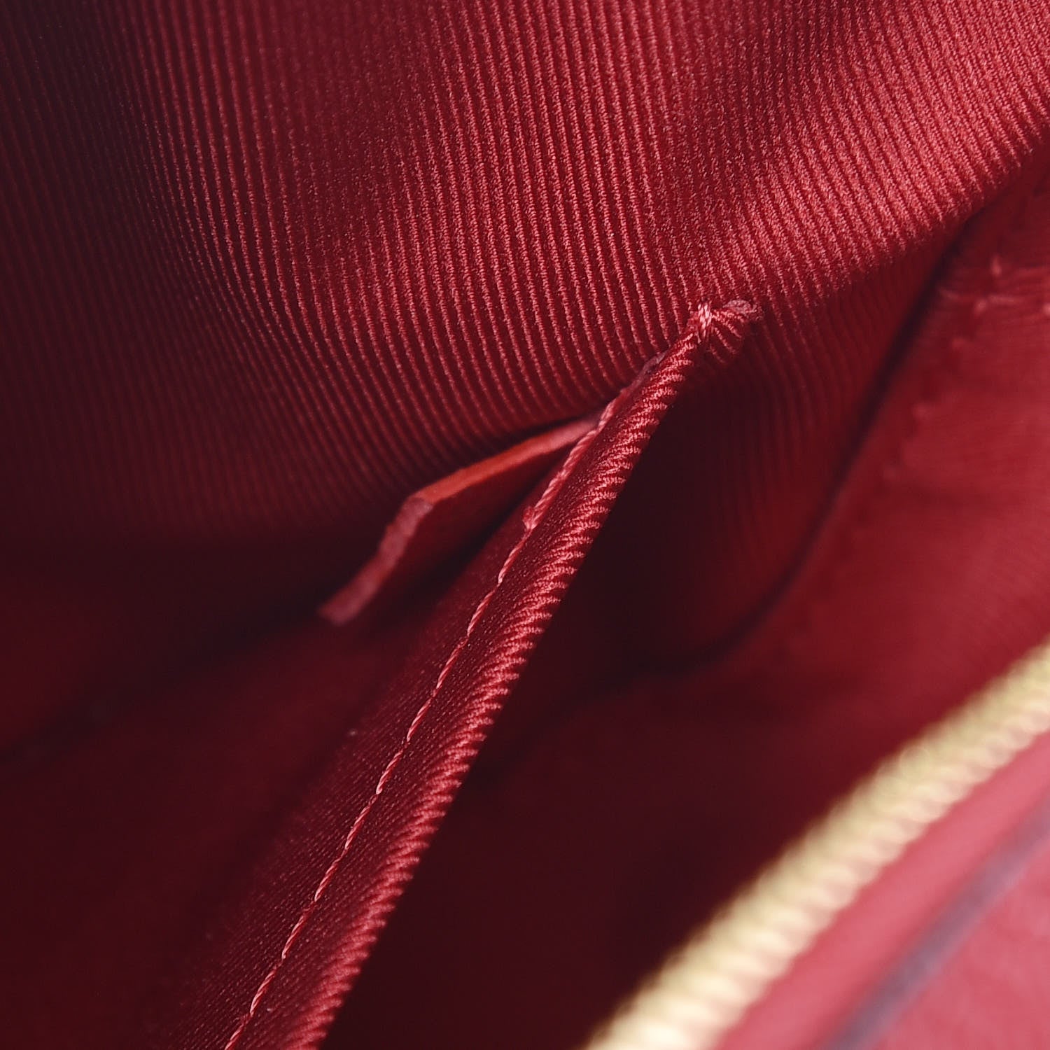 Louis Vuitton Empreinte Saintonge Scarlet 7 of 10