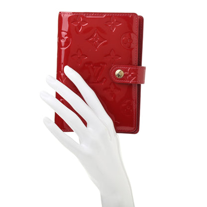 Louis Vuitton Vernis Small Ring Agenda Cover Pomme D'Amour 4 of 9