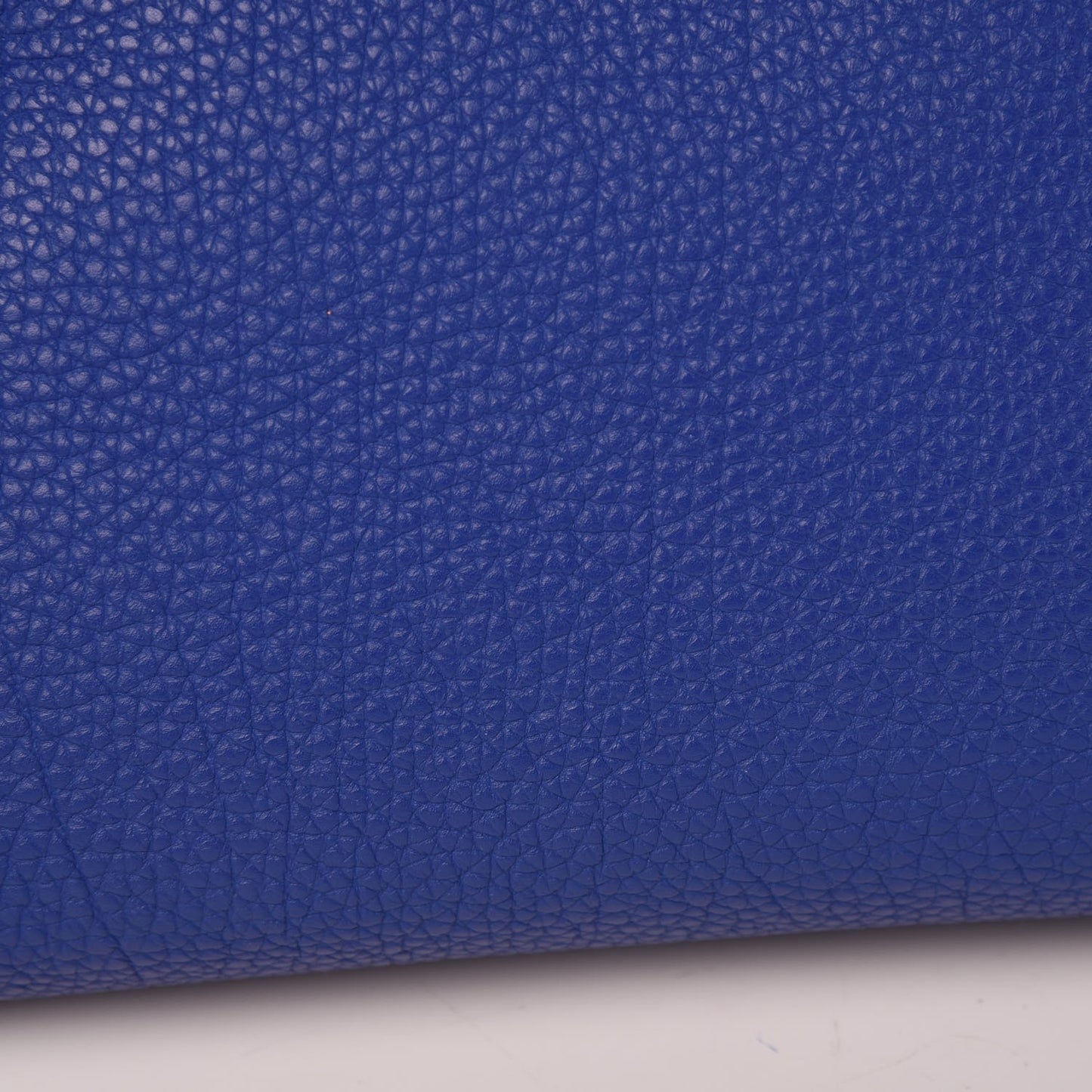 Taurillon Clemence Shoulder Kelly 40 Bleu Electrique