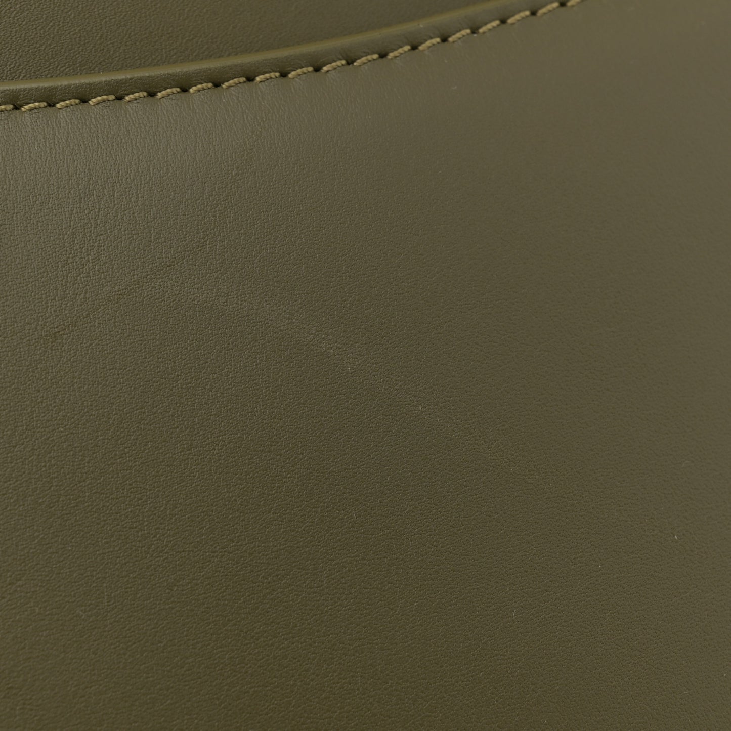 Grained Calfskin Fleur Crossbody Green