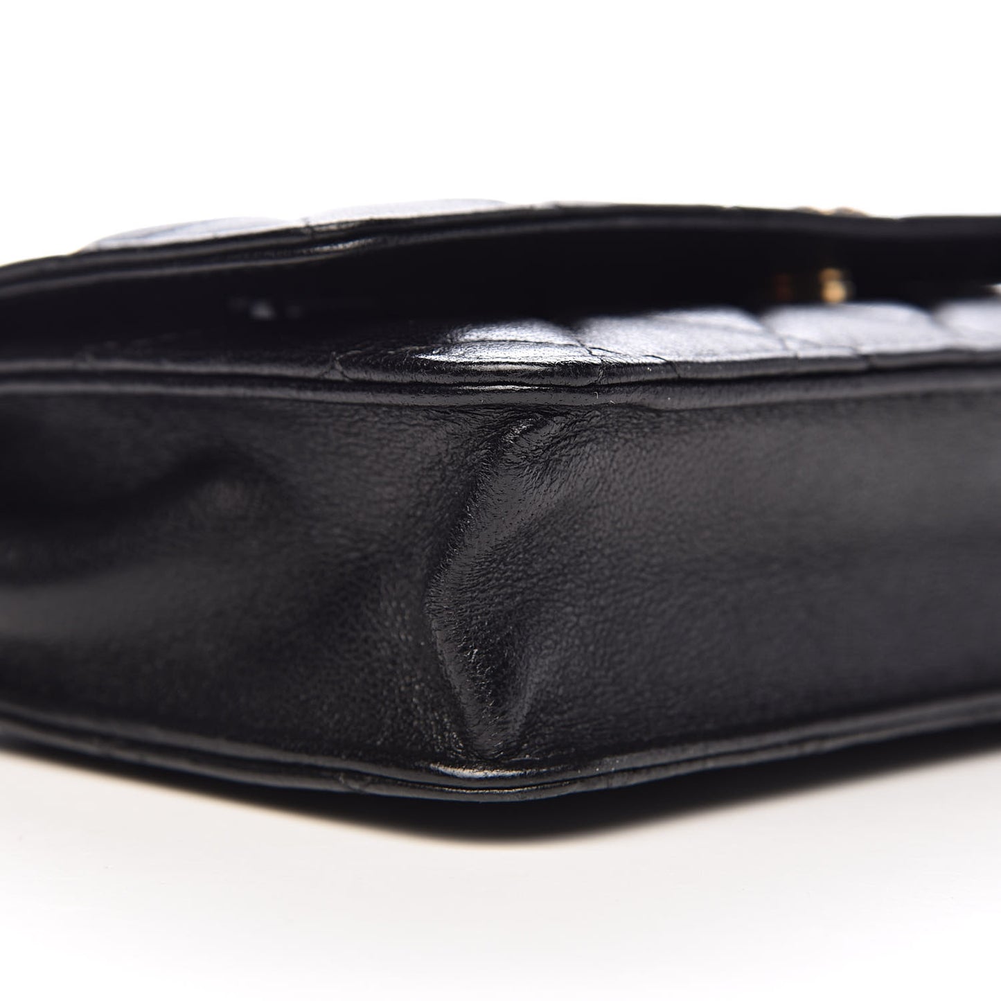 Lambskin Quilted Infinity Wallet On Chain WOC Black