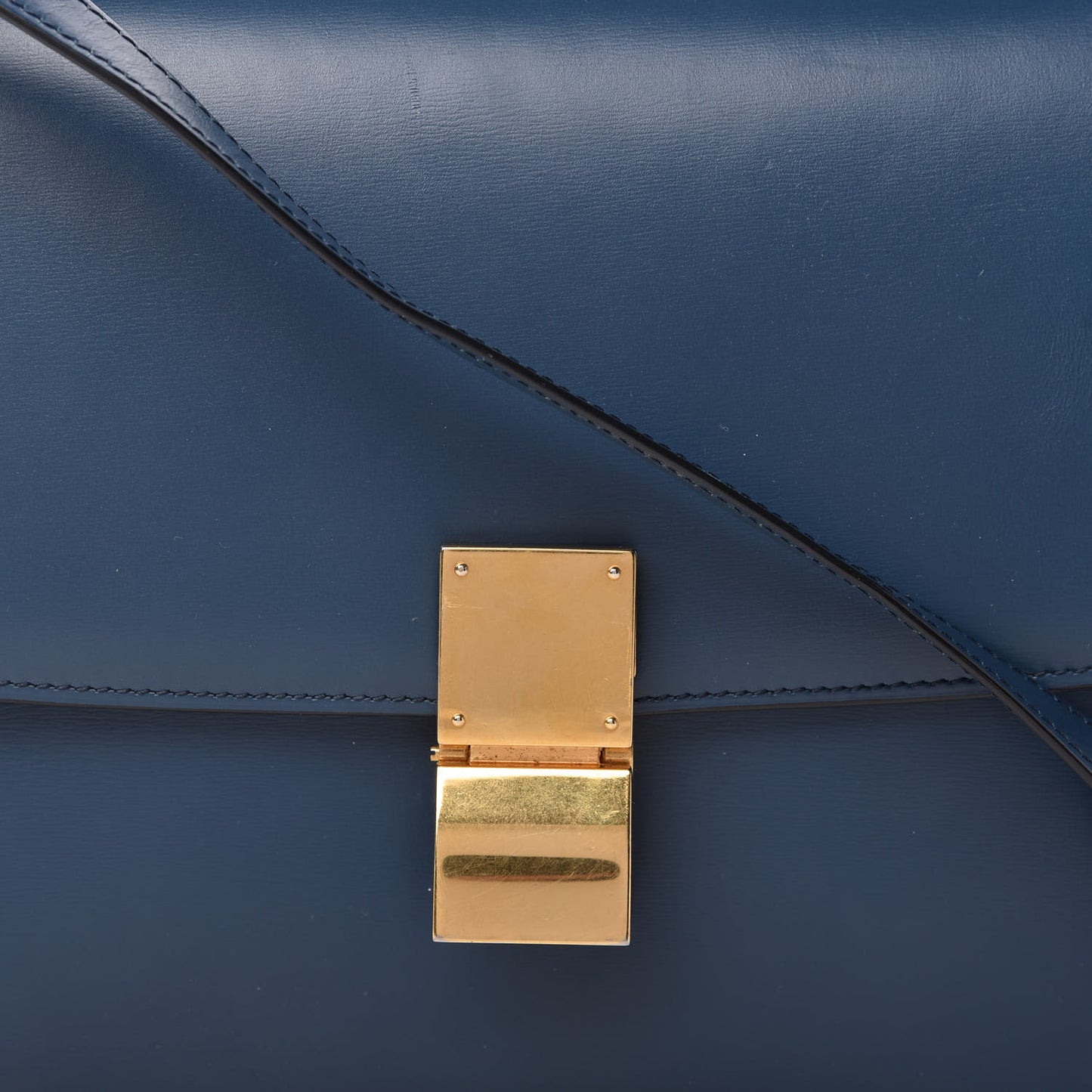 Box Calfskin Medium Classic Box Flap Indigo