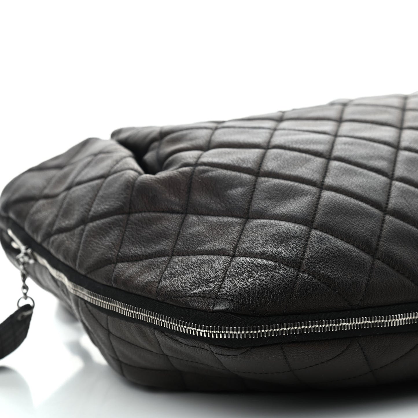 Quilted Soho Expandable Zip Shoulder Bag Black
