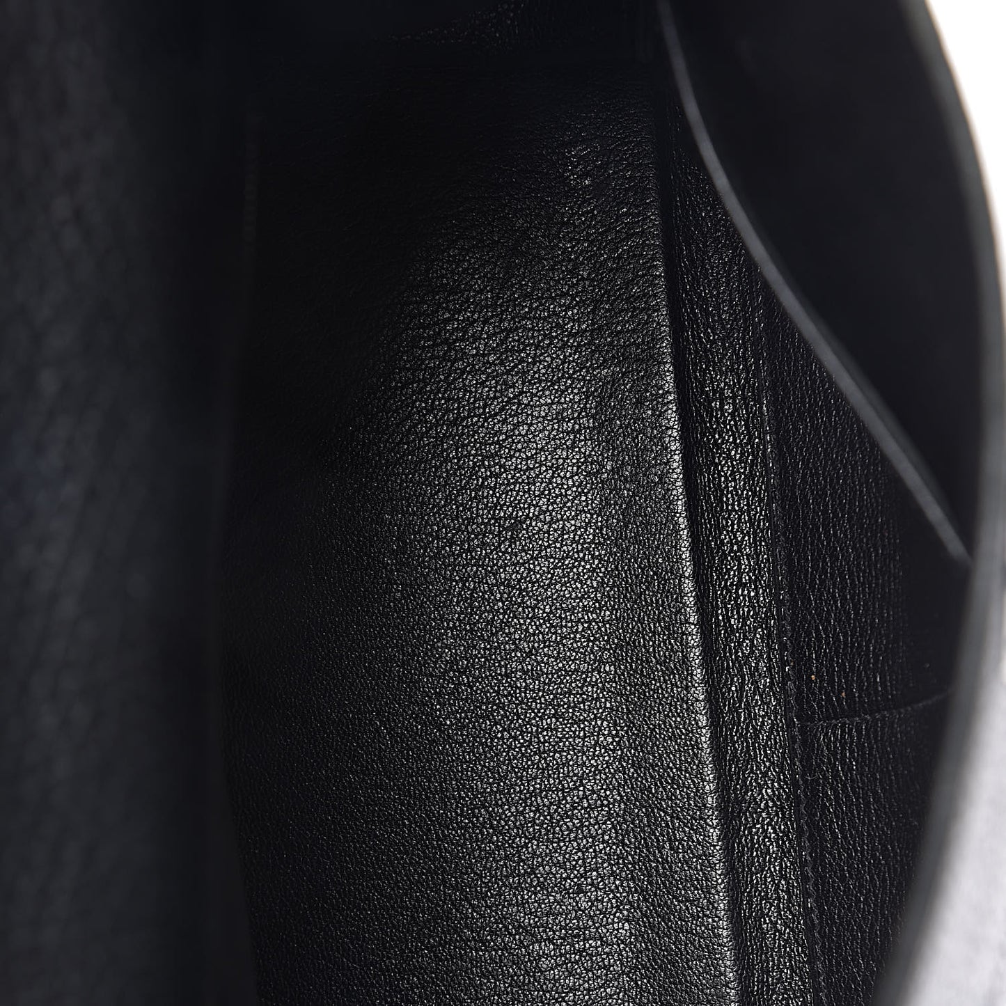 Taurillon Clemence Kelly Retourne 32 Black
