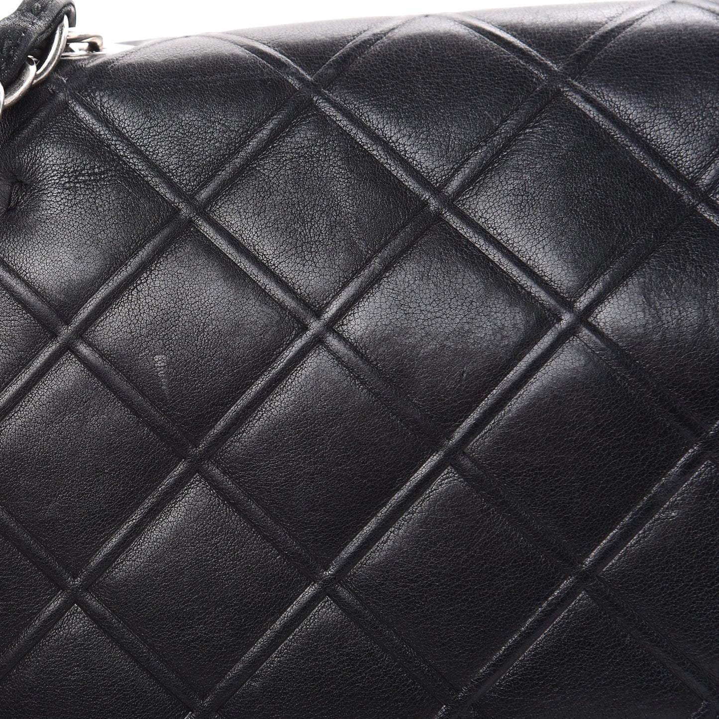 Calfskin Diamond Embossed New Chic Flap Black