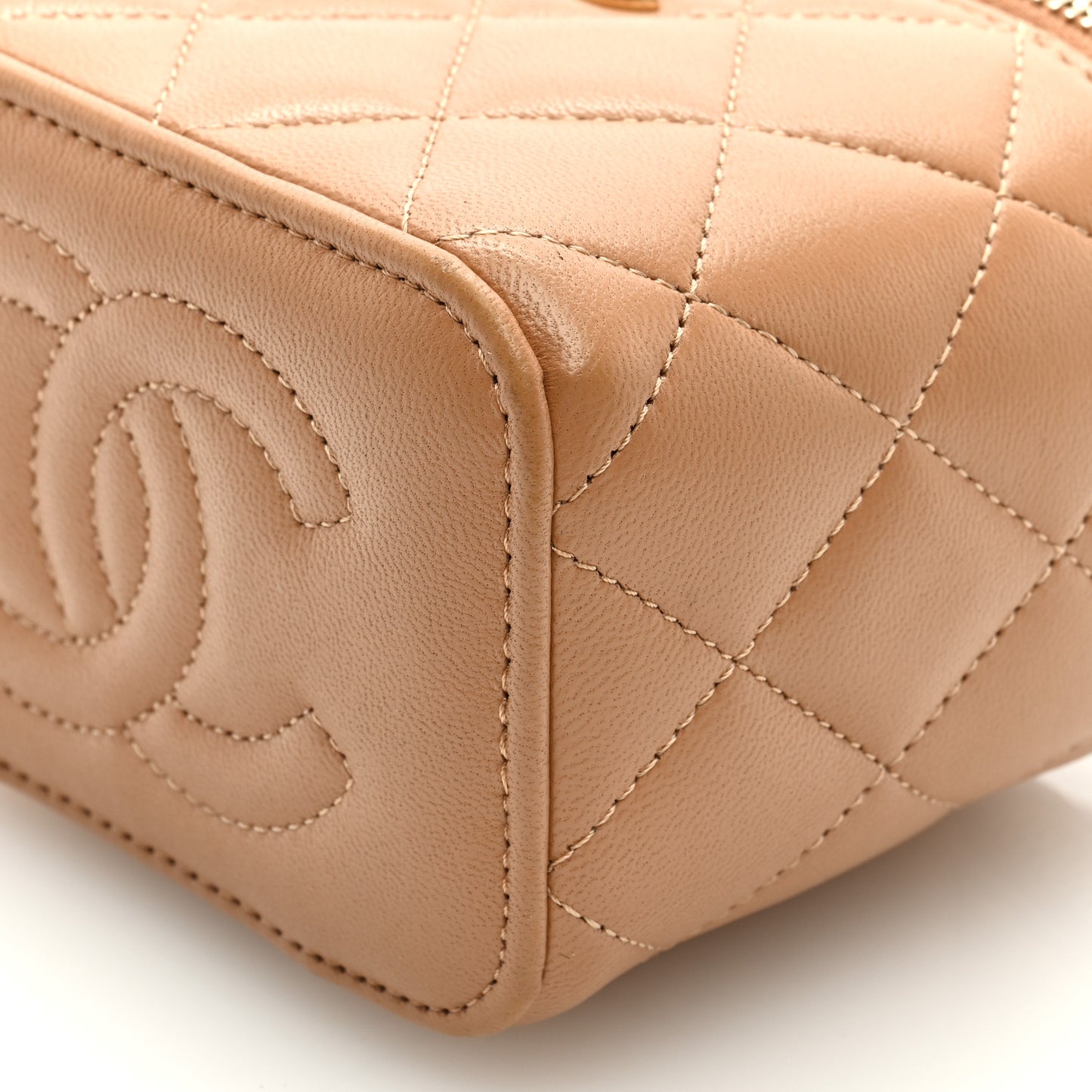 Lambskin Quilted Top Handle Mini Vanity Case With Chain Beige