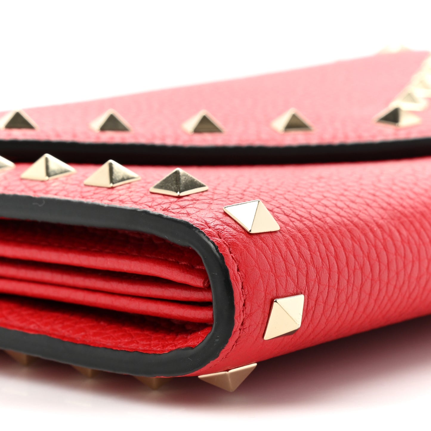 Pebbled Calfskin Rockstud Envelope Wallet on Chain Rouge Pur