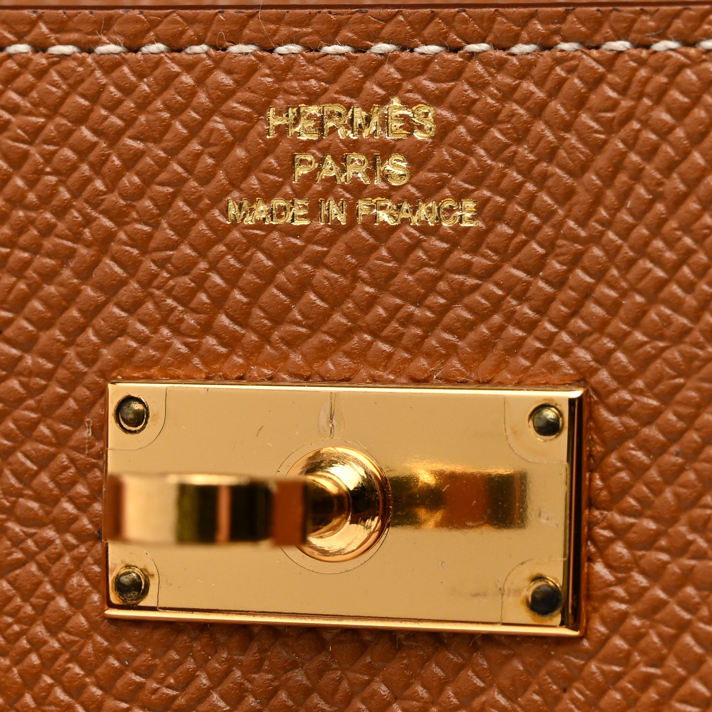 Epsom Kelly Longue Wallet Gold