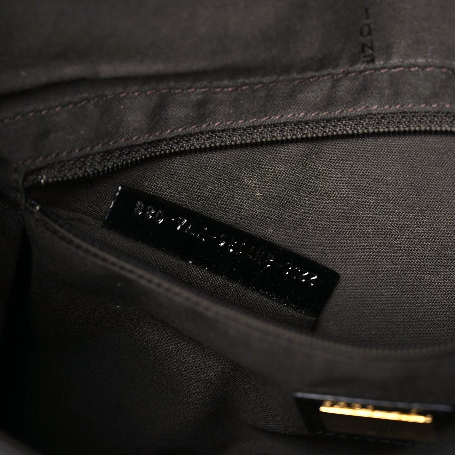 Fendi Vitello Naplak Medium Convertible Baguette Black 12 of 13