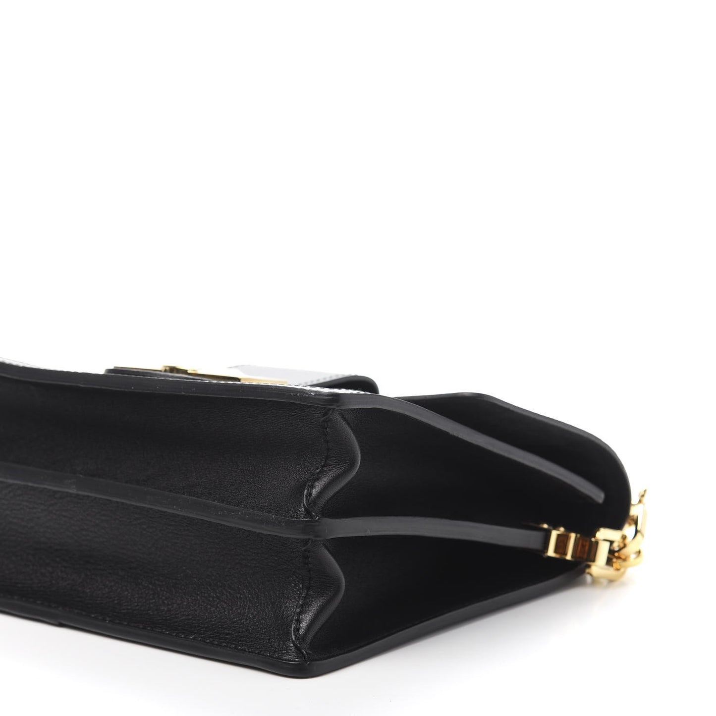 Smooth Calfskin Dauphine MM Black
