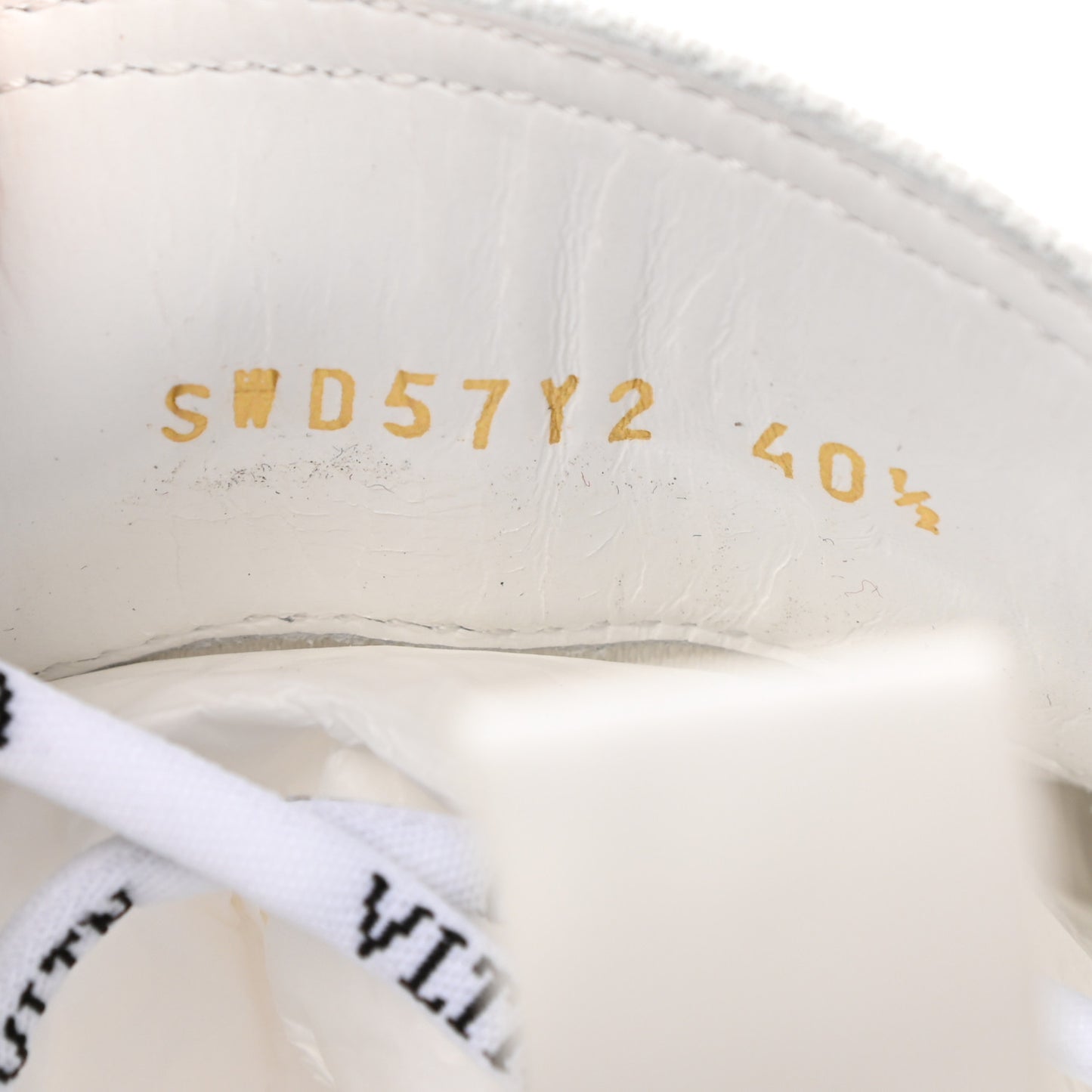 Patent Calfskin Womens Giggies Low Top Sneakers 40.5 White