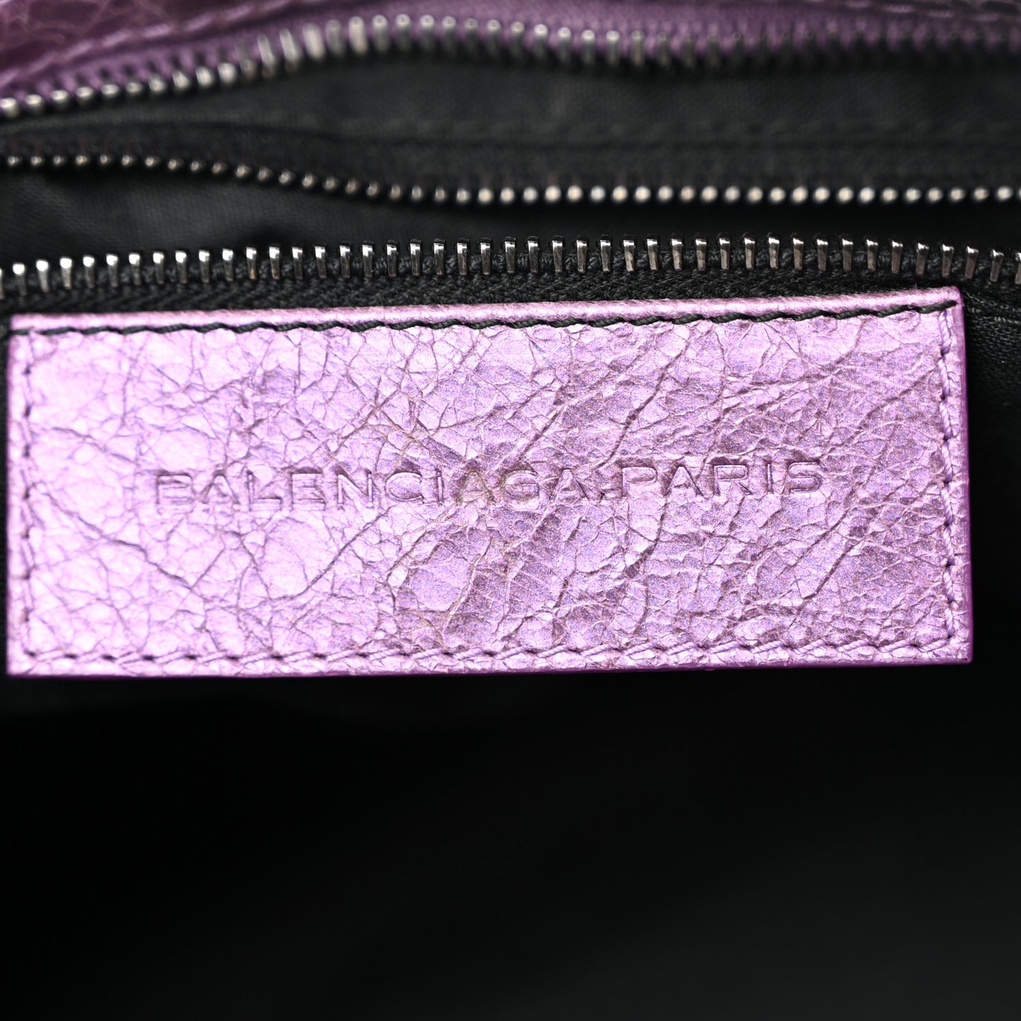 Agneau Classic Hardware City Metallic Purple
