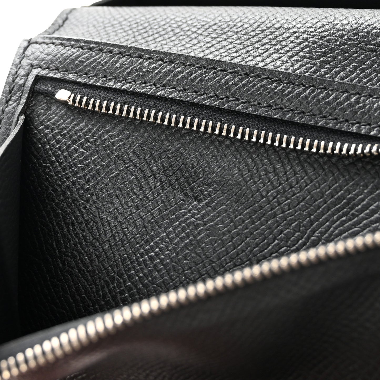 Epsom Bearn Gusset Wallet Black