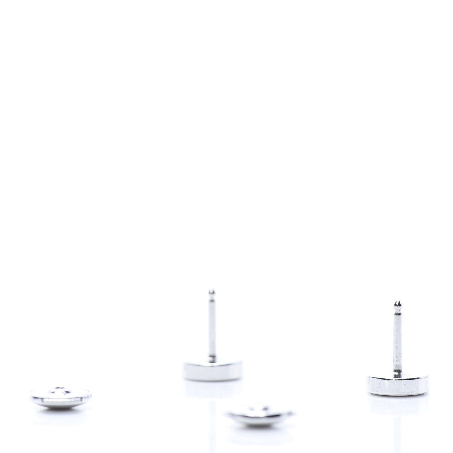 18K White Gold LOVE Earrings
