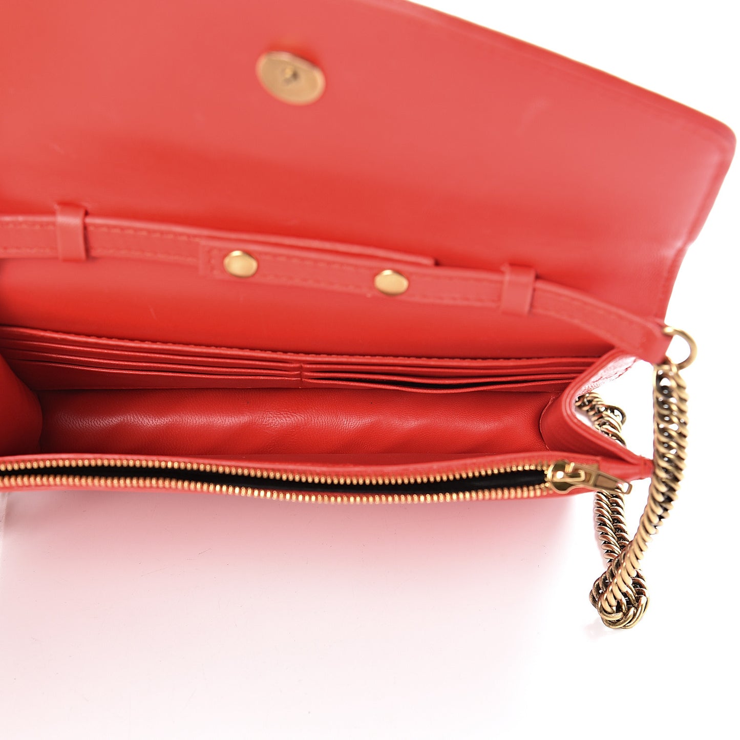 Shiny Goatskin Logo Embossed BB Wallet On Chain Vivid Red