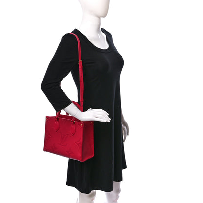 Louis Vuitton Empreinte Monogram Giant Onthego PM Freesia 2 of 11