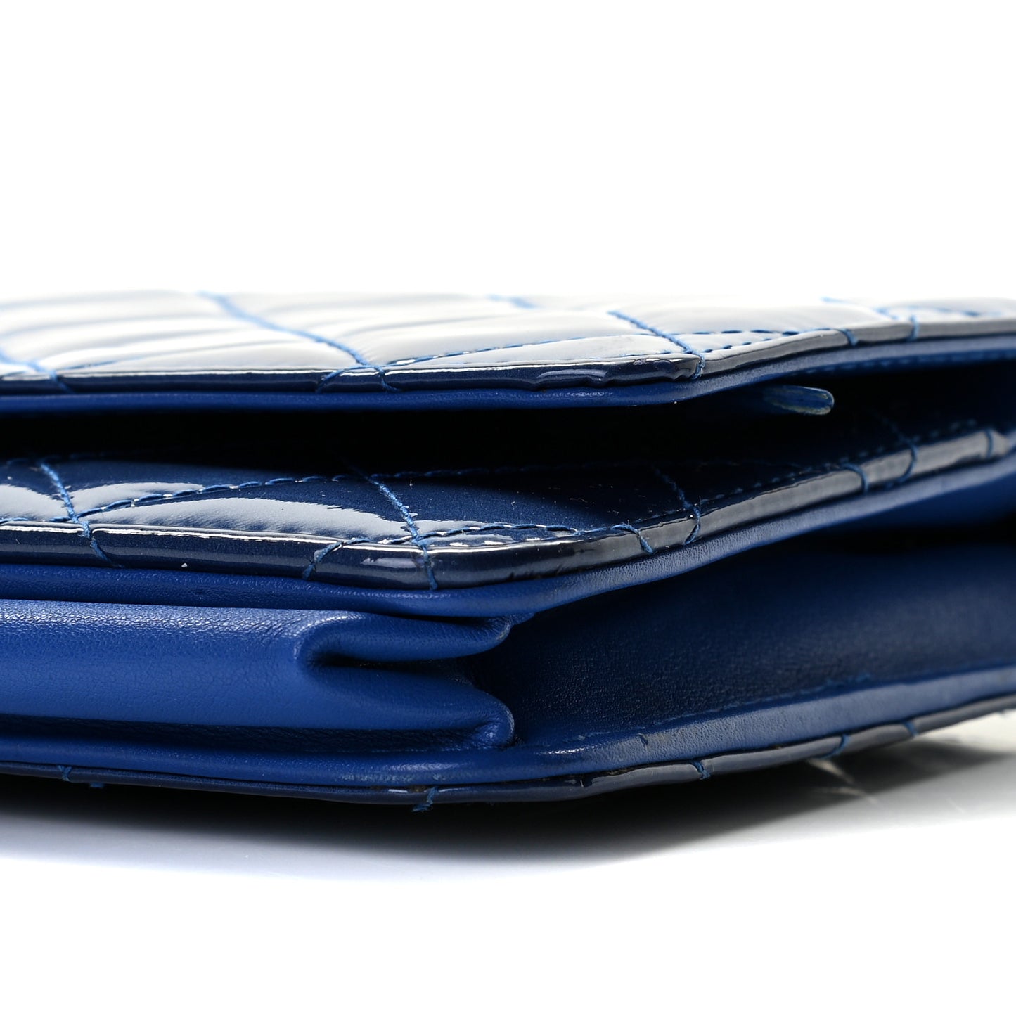 Patent Quilted Wallet On Chain WOC Blue