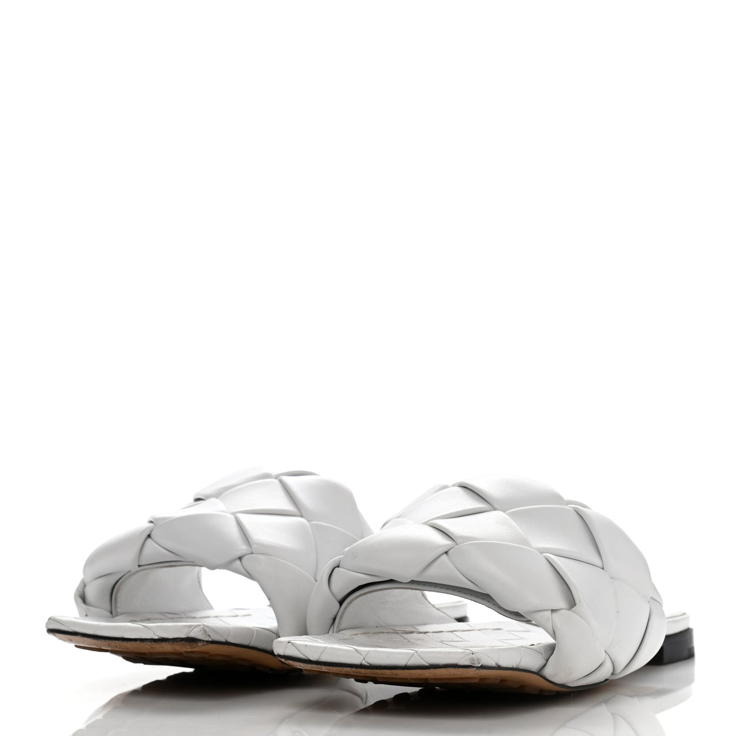 Nappa Maxi Intrecciato Lido Flat Sandals 39.5 Optic White