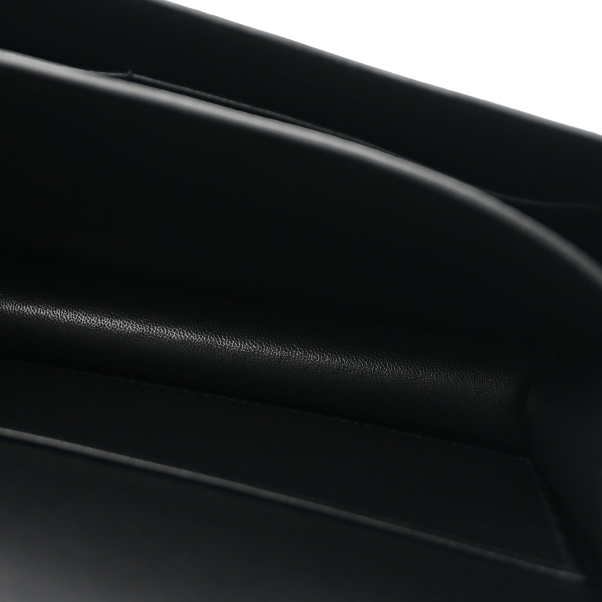 Chevre Mysore Constance 18 Black