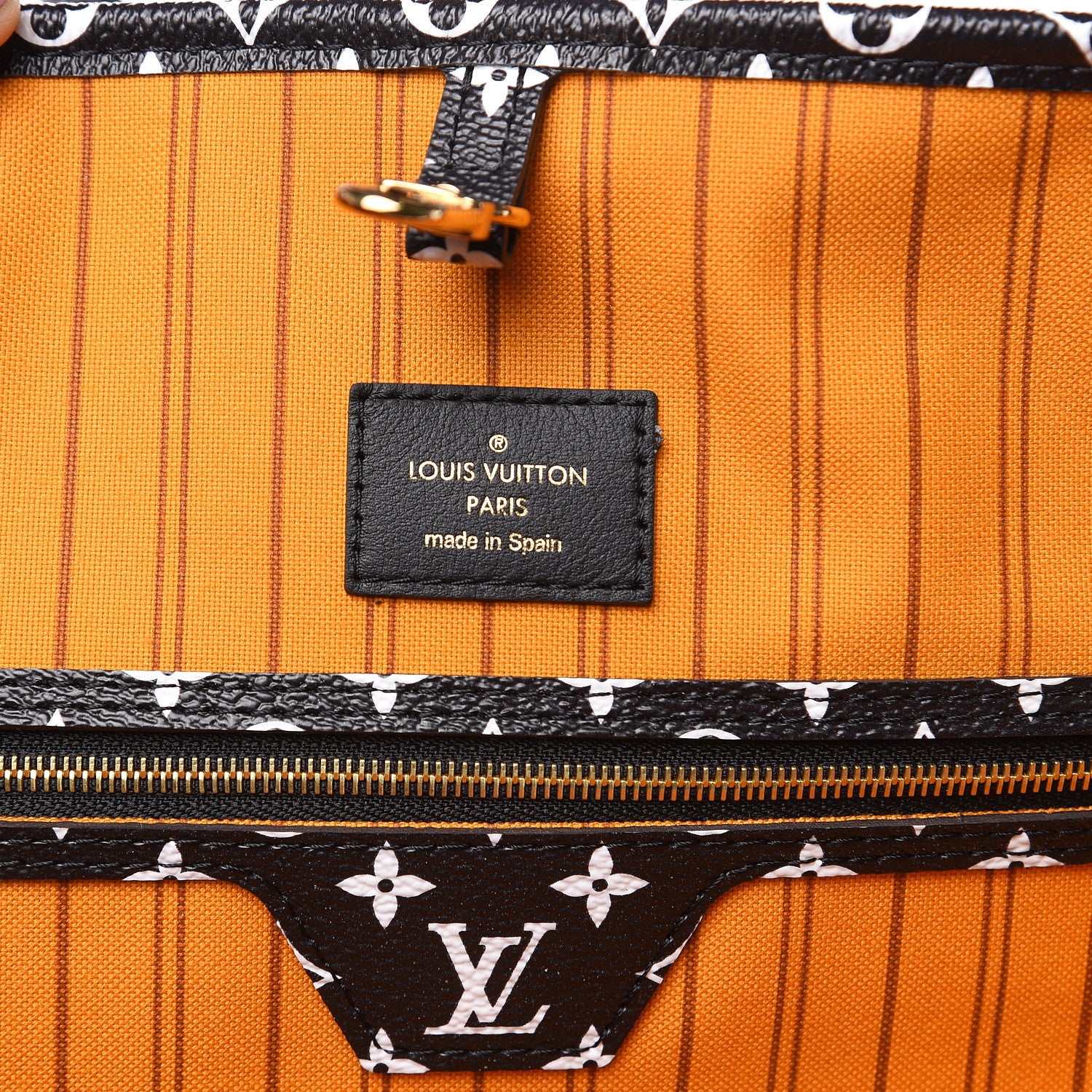 Louis Vuitton Monogram Giant Jungle Neverfull MM Black 6 of 10