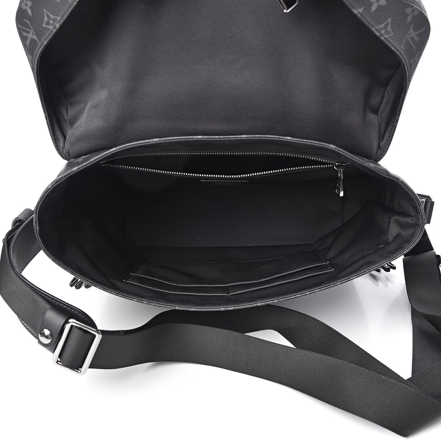 Monogram Eclipse Voyager Messenger MM
