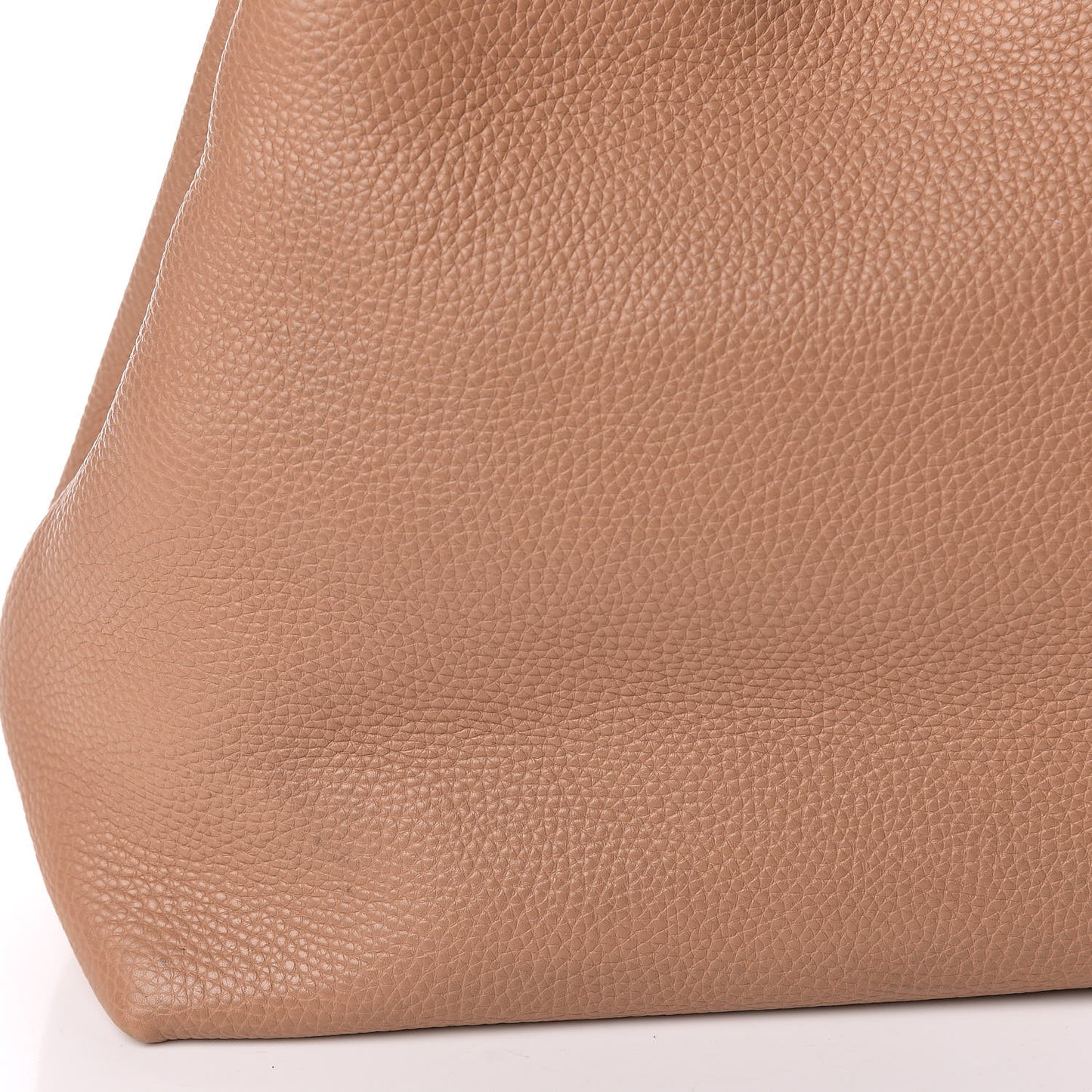 Pebbled Calfskin Medium Soho Chain Shoulder Bag Camelia