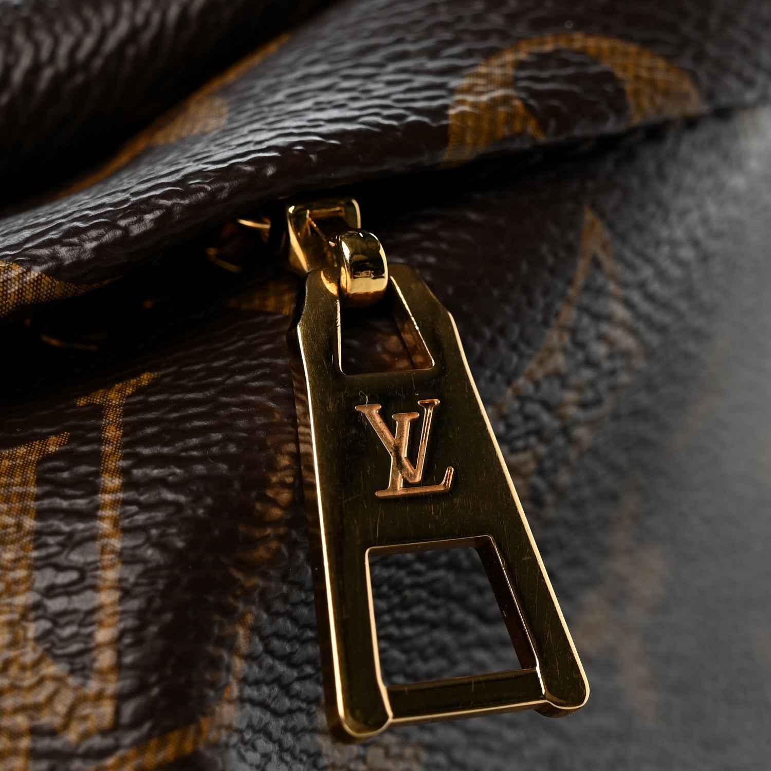 Louis Vuitton Monogram My LV World Tour Bumbag 12 of 12