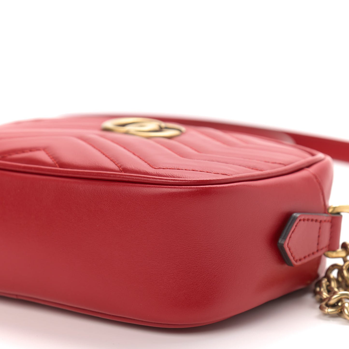 Calfskin Matelasse Mini GG Marmont Chain Shoulder Bag Hibiscus Red