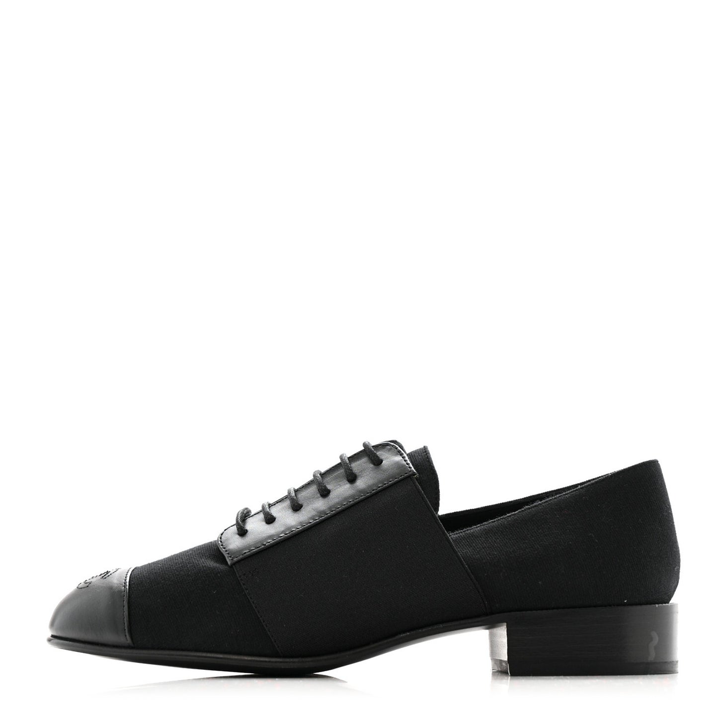 Calfskin Elastic Lace Up Cap Toe CC Loafers 37 Black
