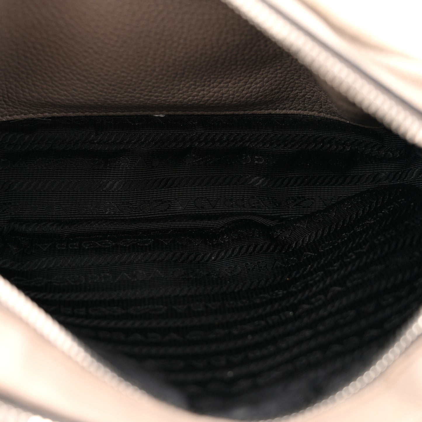 Vitello Daino Soft Medium Double Zip Shoulder Bag Argilla