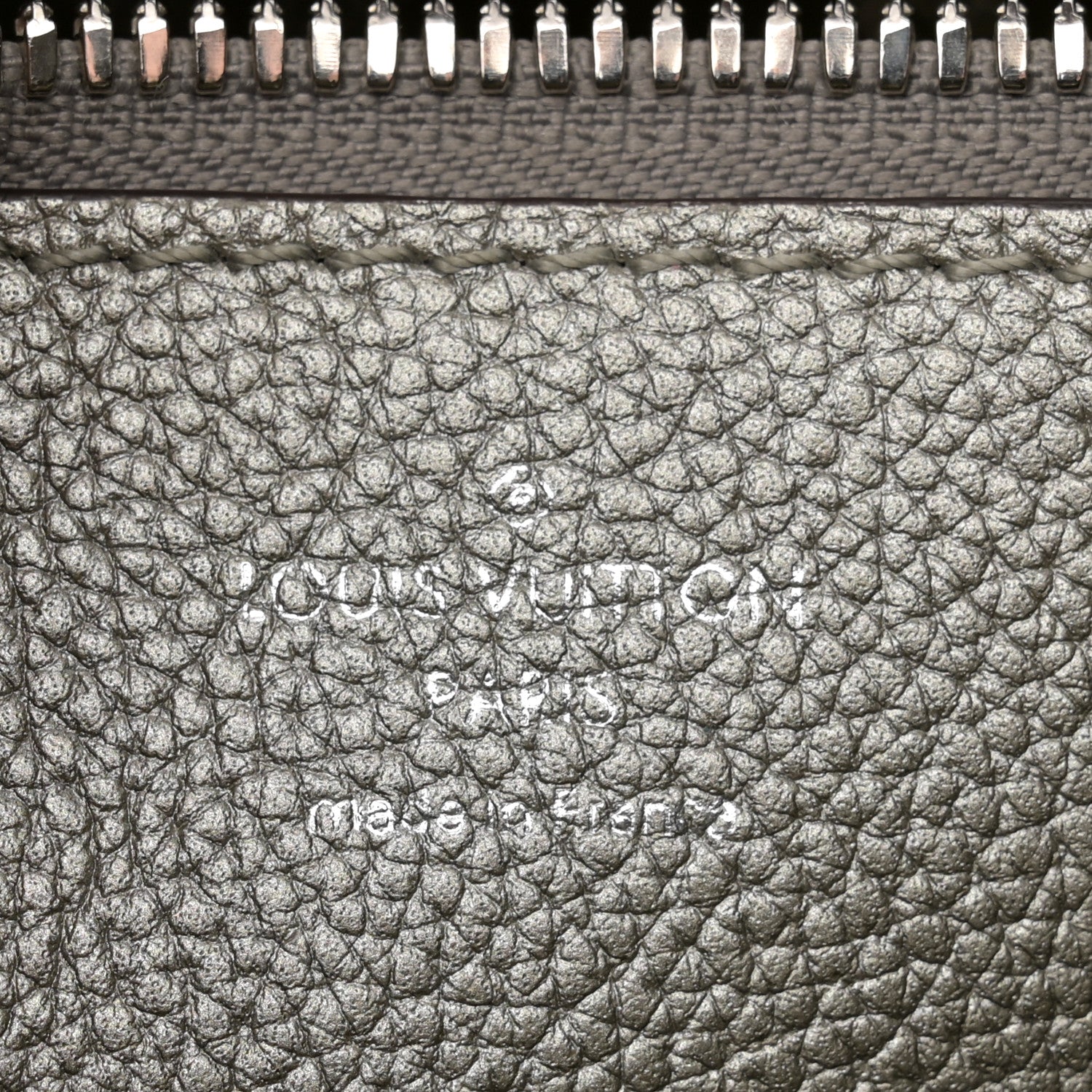 Louis Vuitton Metallic Mahina Muria Gris Souris 7 of 10