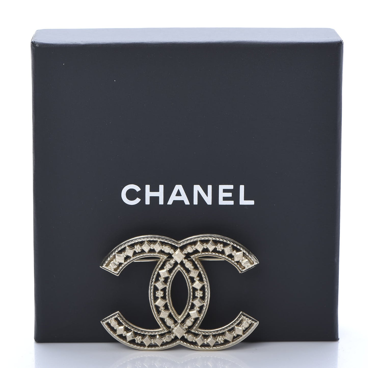 CC Brooch Gold