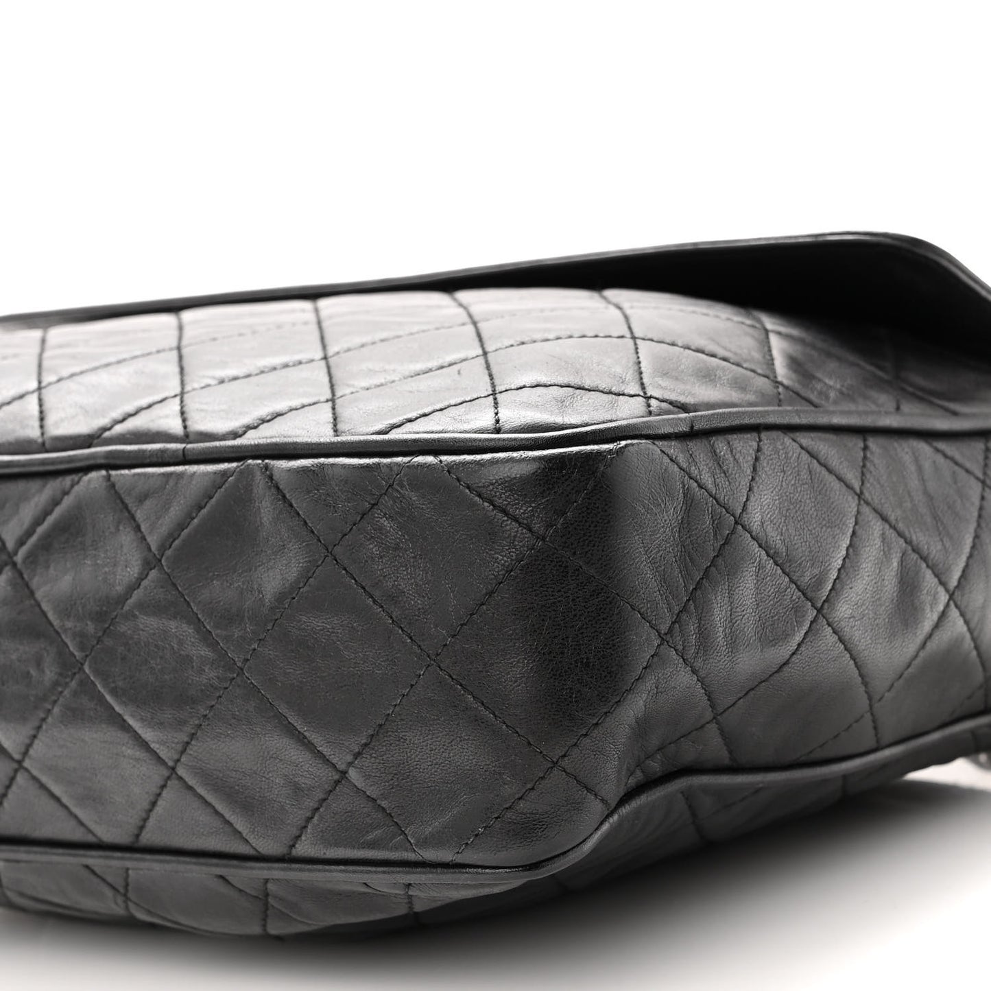Lambskin Quilted CC Tassel Camera Case Black