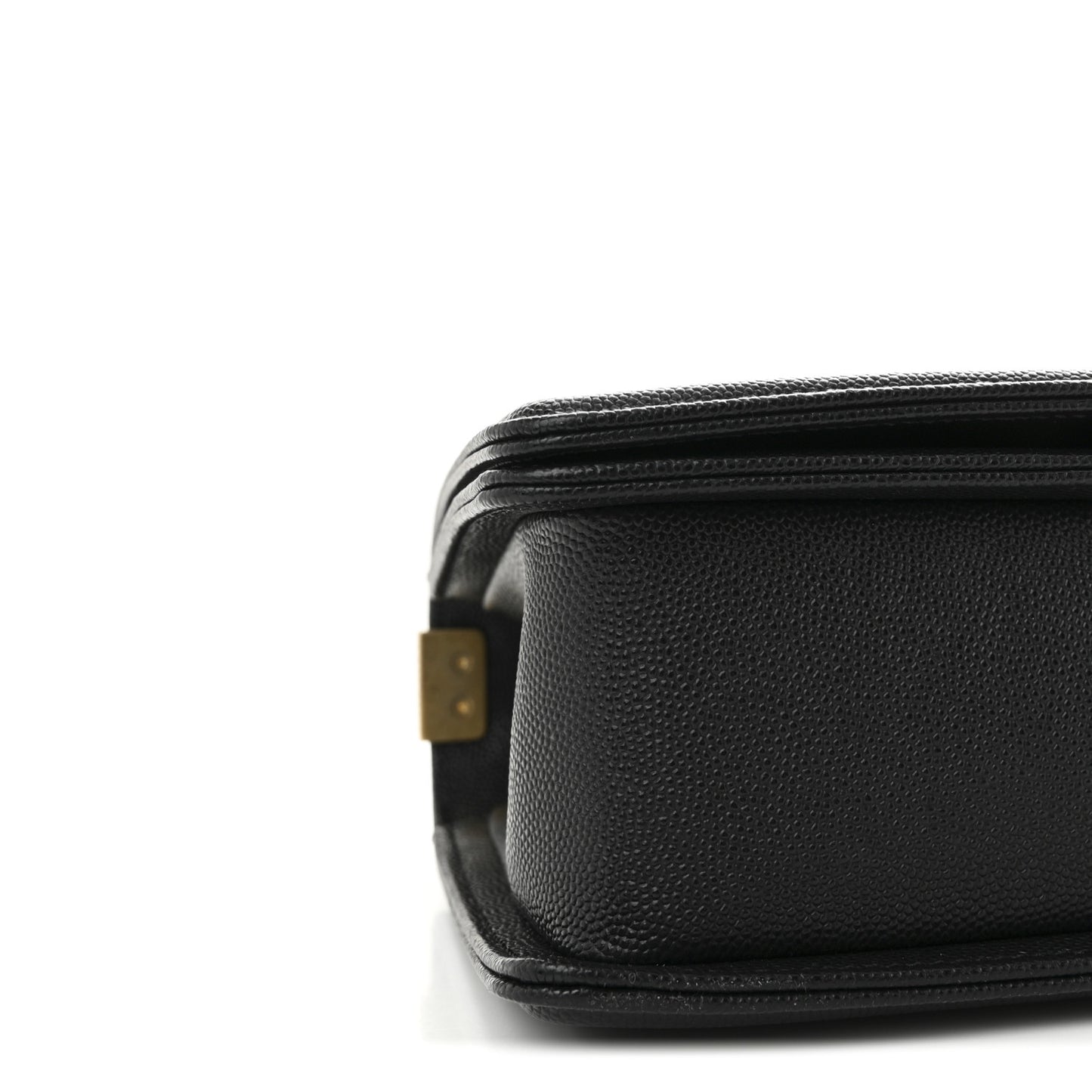 Caviar Quilted Medium Boy Flap Black