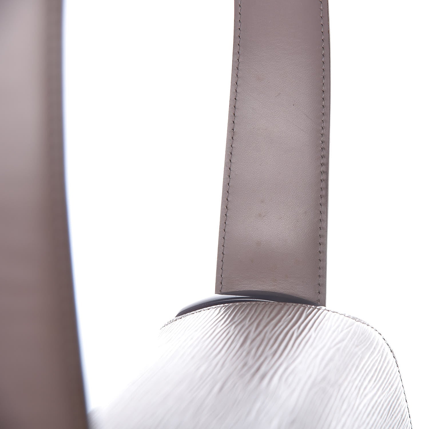 Louis Vuitton Epi Nocturne PM Lilac 9 of 15