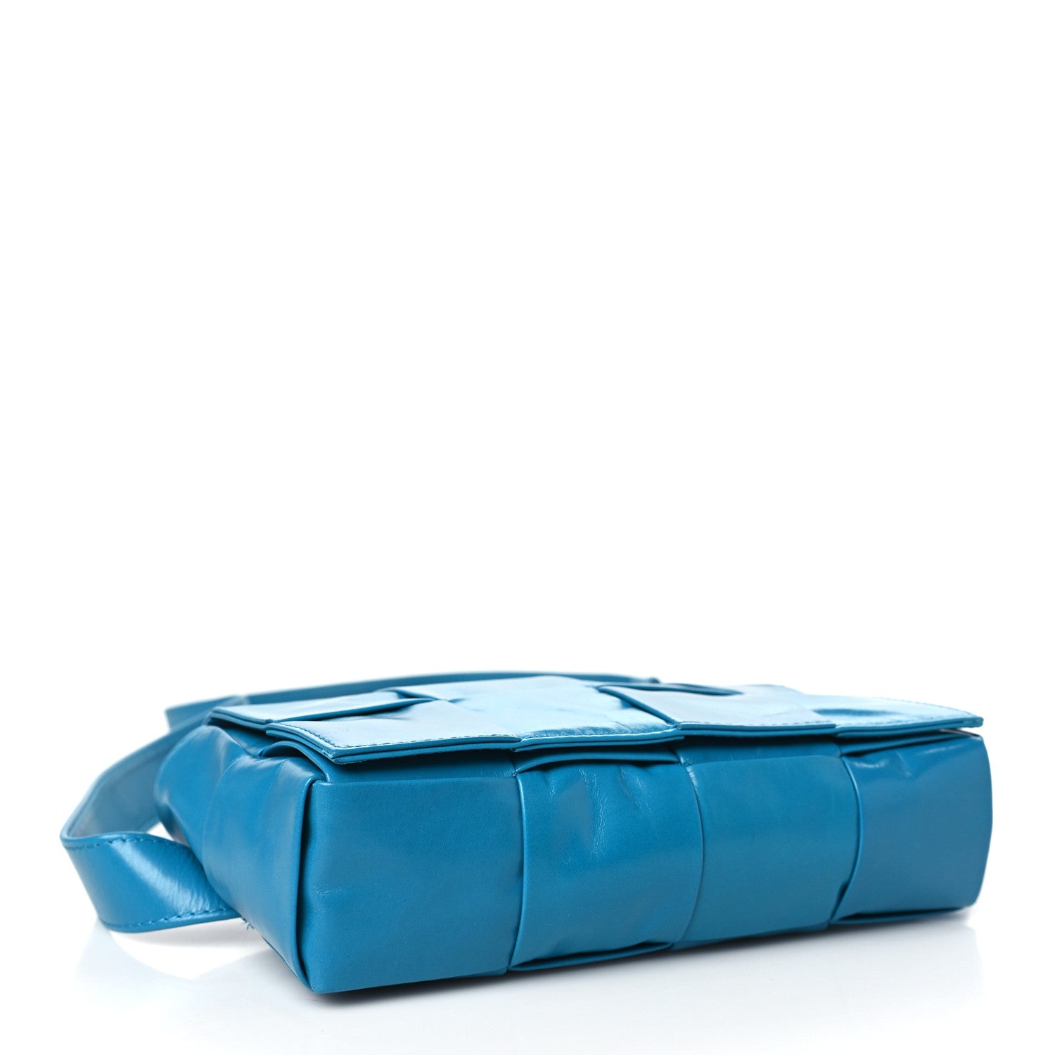 Bottega Veneta Paper Calfskin Intrecciato Cassette Belt Bag Blueprint 4 of 11