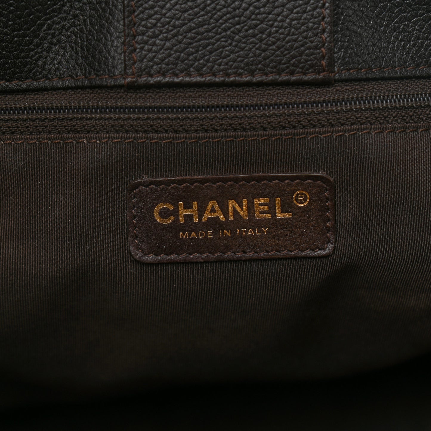 Calfskin Cerf Executive Shopper Tote Black