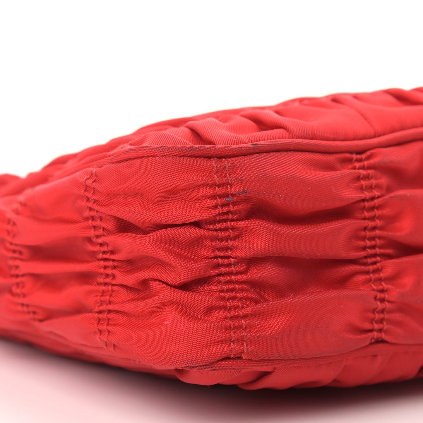 Tessuto Nylon Gaufre Shoulder Bag Rosso