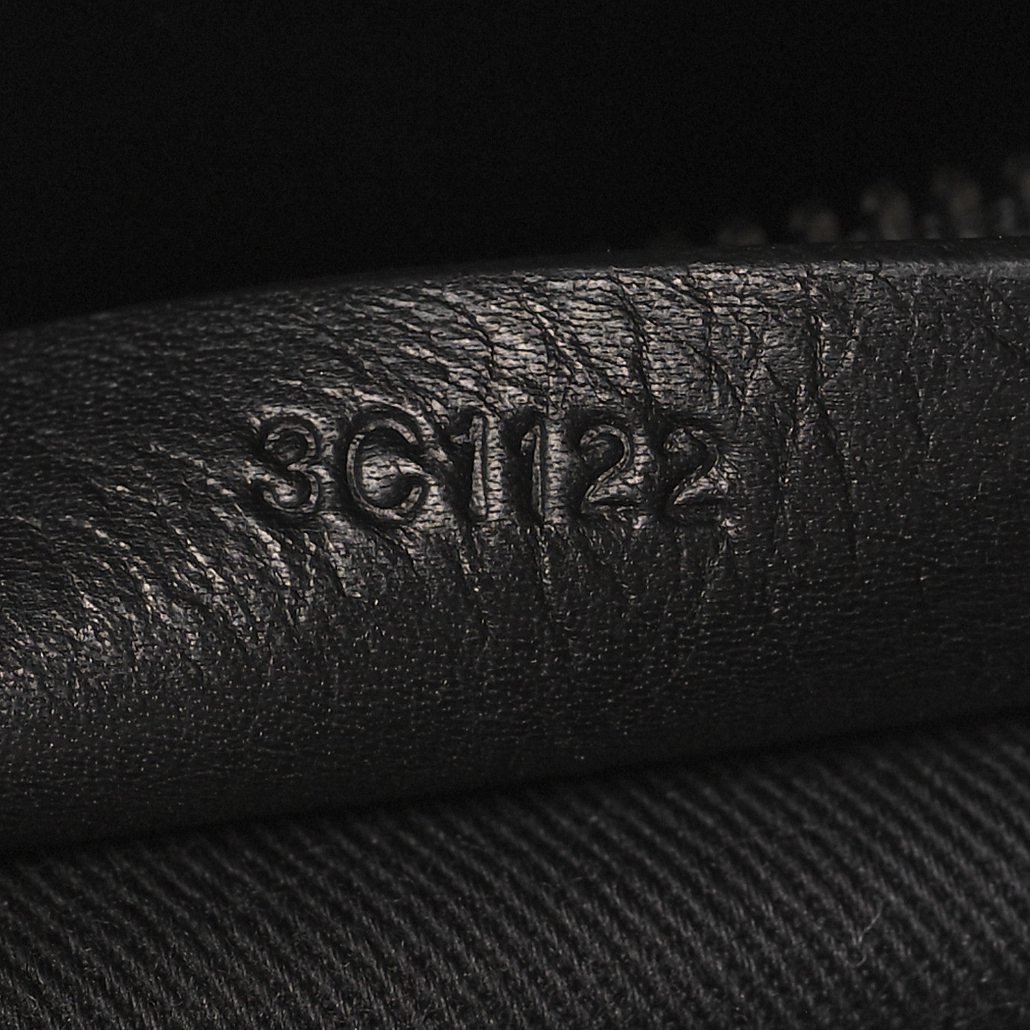 Givenchy Shiny Lord Calfskin Medium Antigona Black 7 of 10