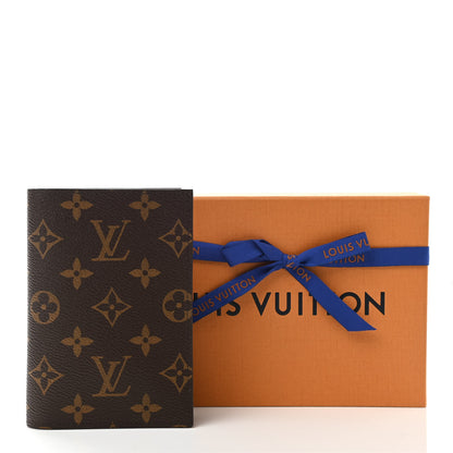 Louis Vuitton Monogram Passport Cover 8 of 8