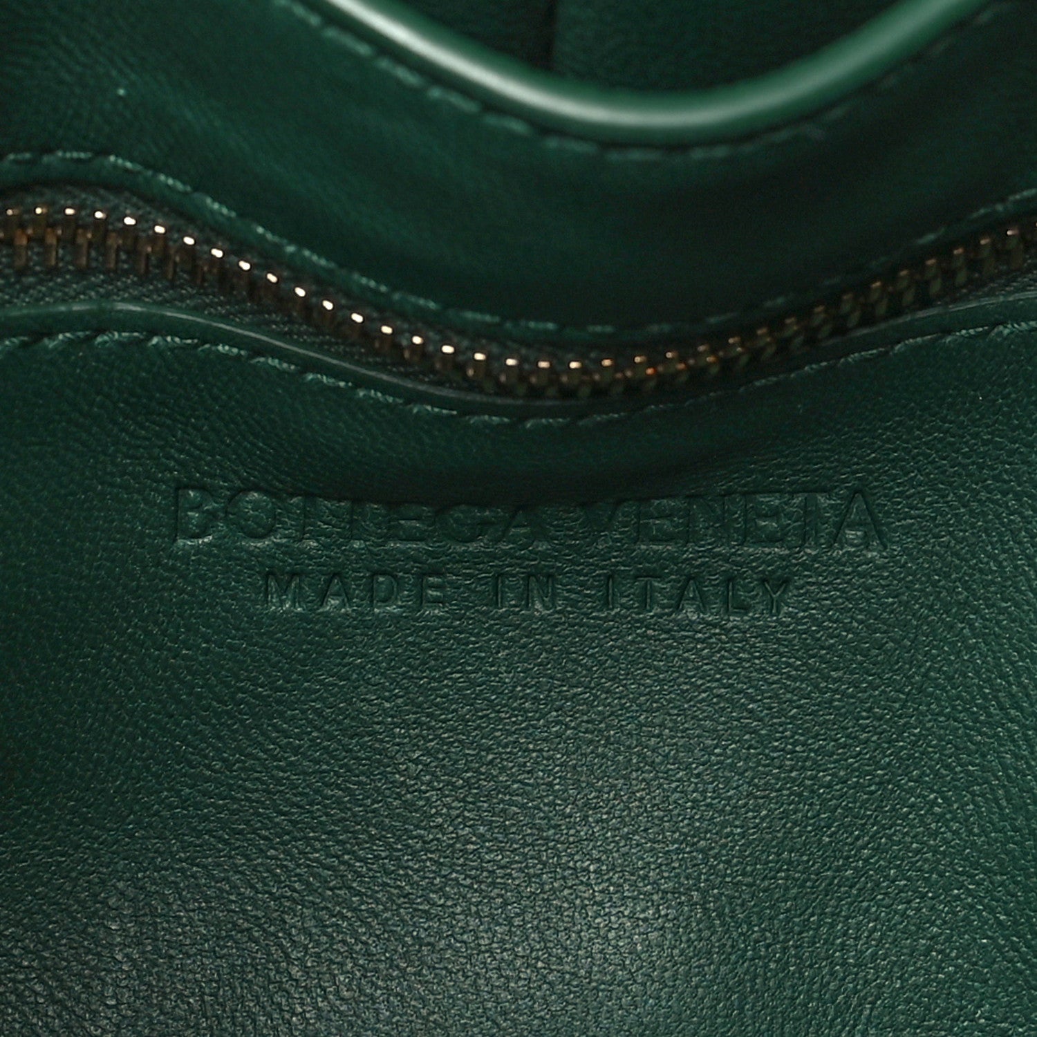 Bottega Veneta Lambskin Maxi Intreccio Padded Chain Cassette Crossbody Bag Raintree 6 of 10
