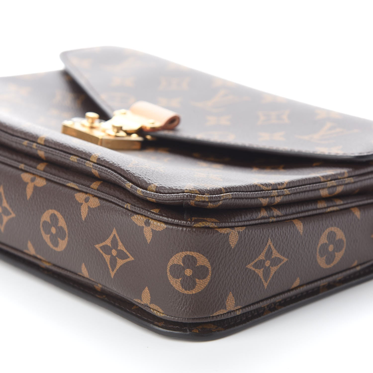 Louis Vuitton Monogram Pochette Metis 8 of 8