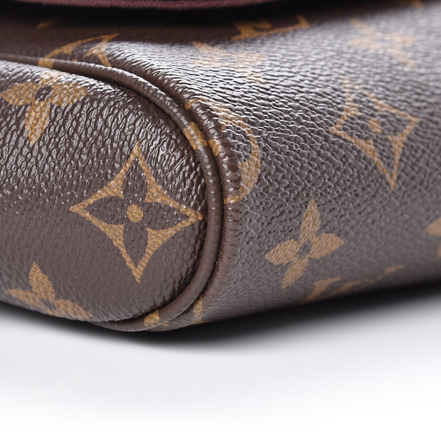 Louis Vuitton Monogram Favorite MM 9 of 10