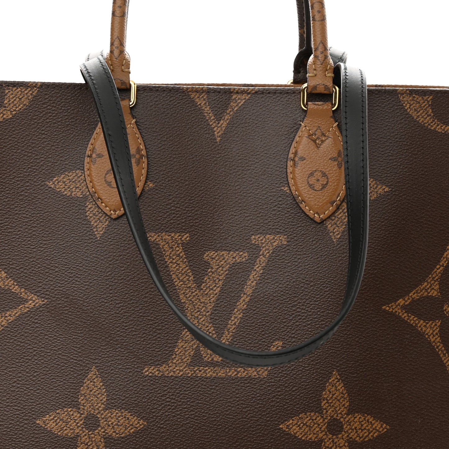 Reverse Monogram Giant Onthego MM