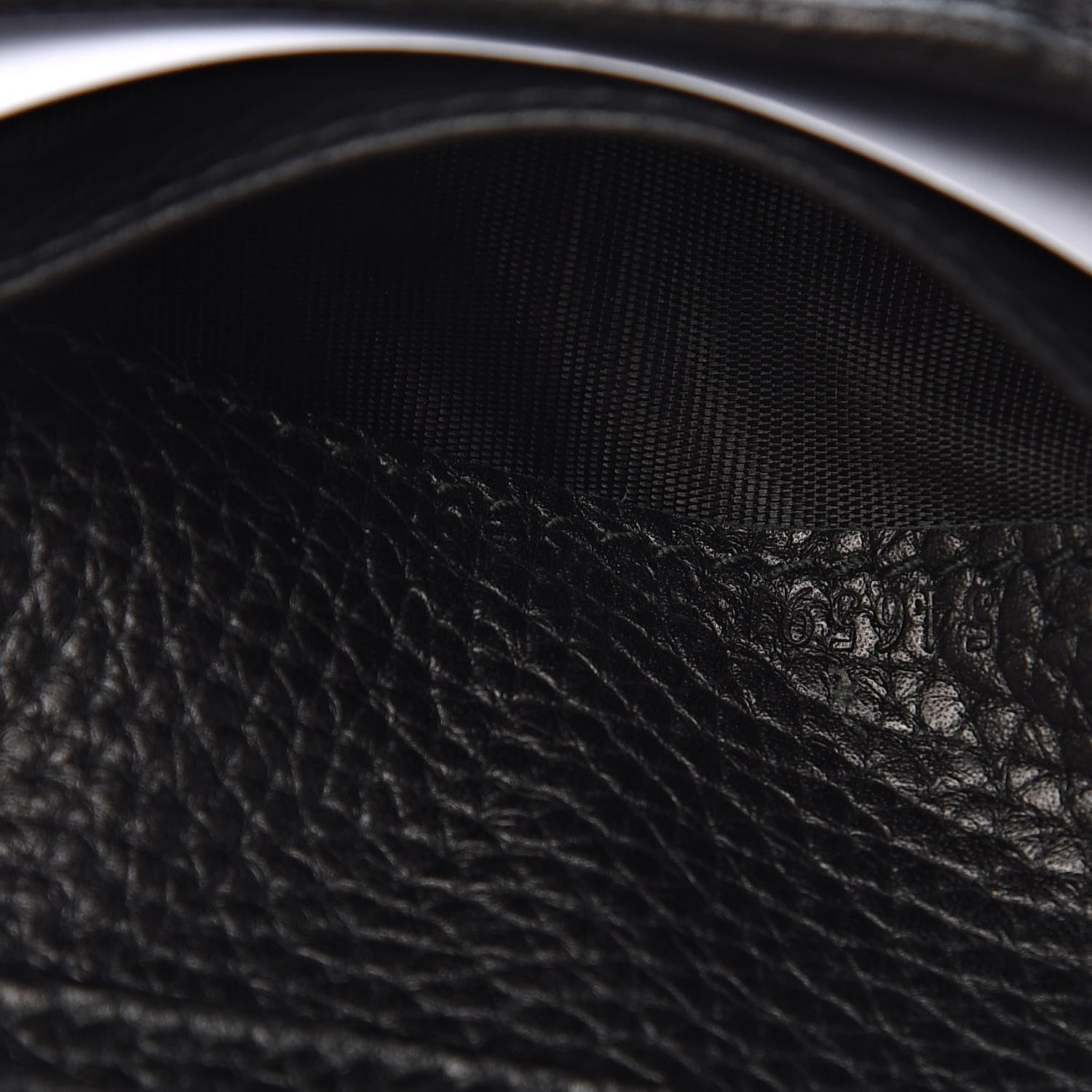 Gucci Calfskin Cellarius Blind For Bi-Fold Wallet Black 7 of 7