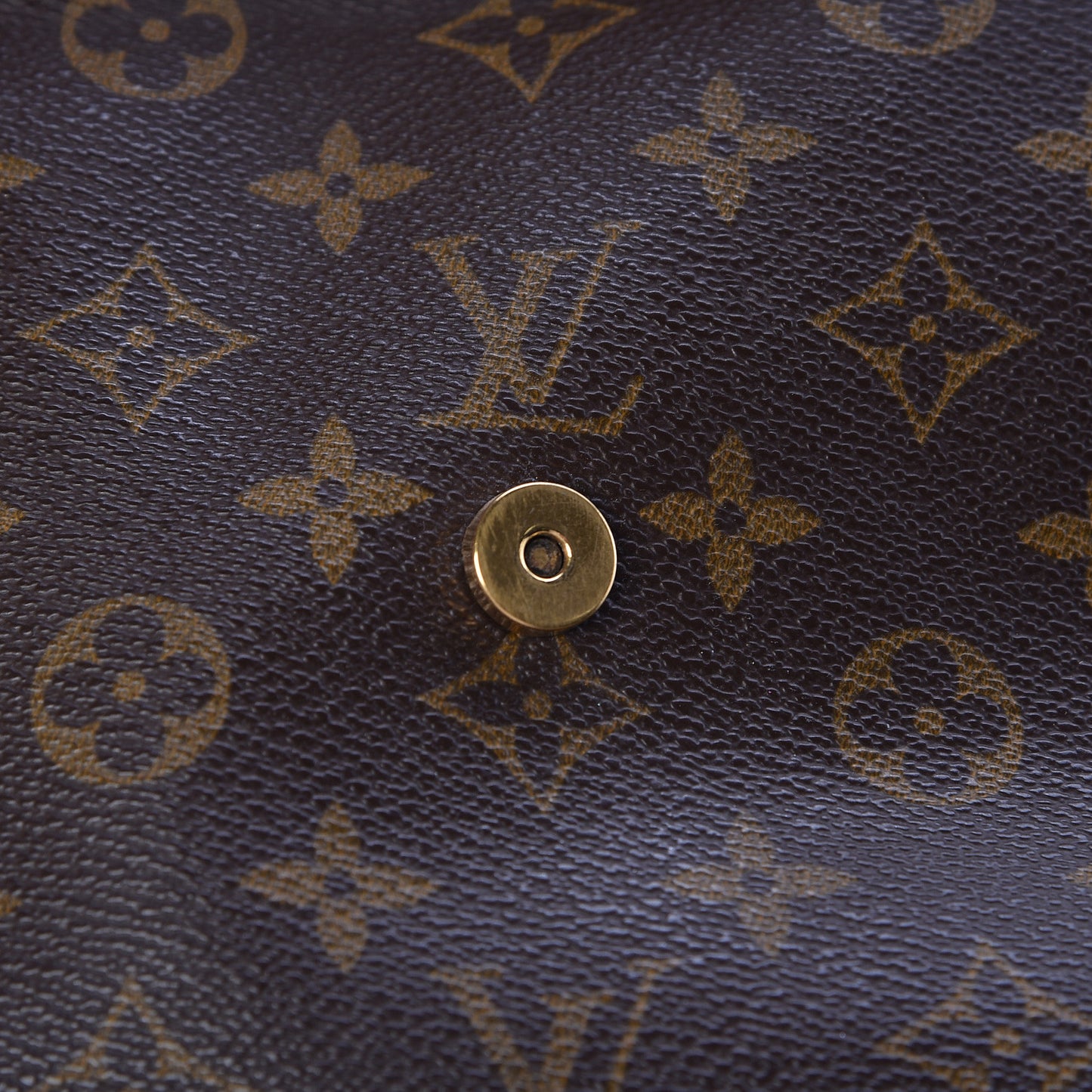 Monogram Mini Looping